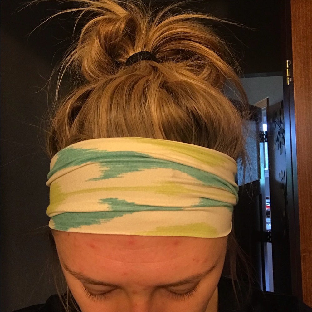 Urbanhalo headband
